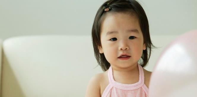 新生儿|孩子6种表现,可能智商高!家长一定要好好培养