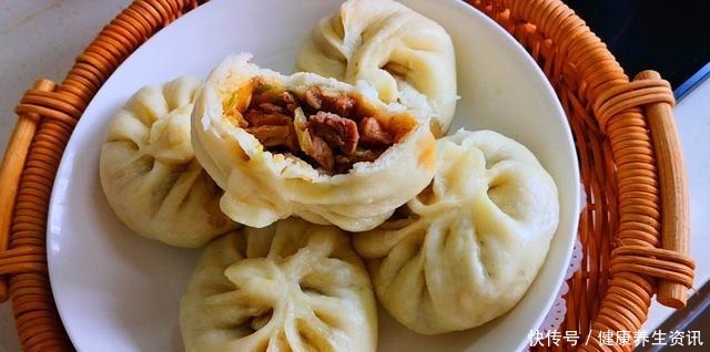 天冷了,白菜萝卜靠边站,最该吃这菜,晒一晒囤起来,包包子贼香