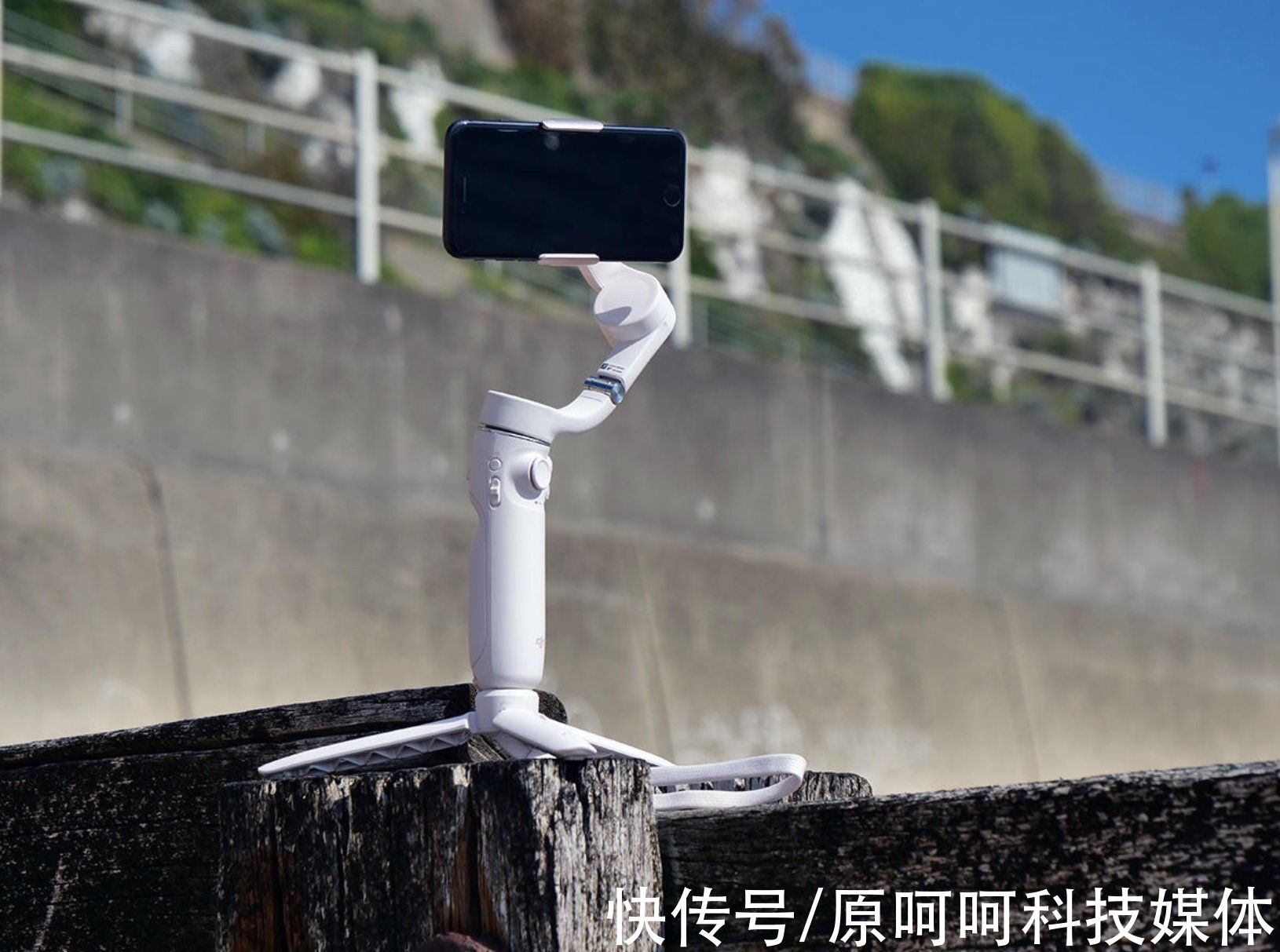 none|围观！DJI OM 5评测：专为手机而设计，云台实力过硬