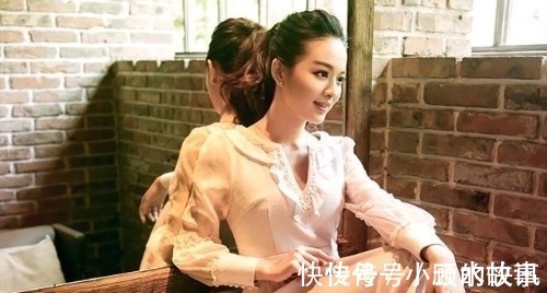 浅秋$眸前风劲飞花扫,眼底寒霜乱绪扬;浅秋诗九首,玉黛留青几缕香