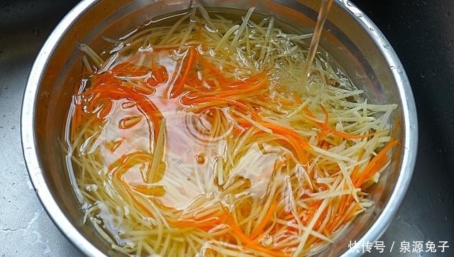 上桌|中秋家宴,这菜莫错过,营养美味又爽脆,端上桌大人小孩都喜爱