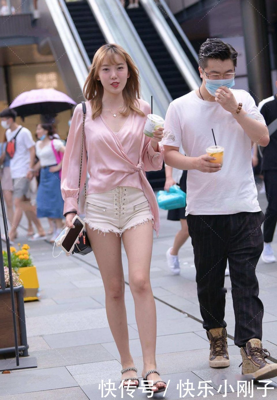 tips|真不愧是微胖型小姐姐,这“豪横”的气质,一般人驾驭不来
