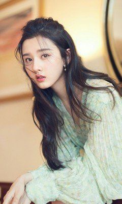 实不相瞒，每个年龄段的女人都有自己的一套护肤方法，难怪气质好