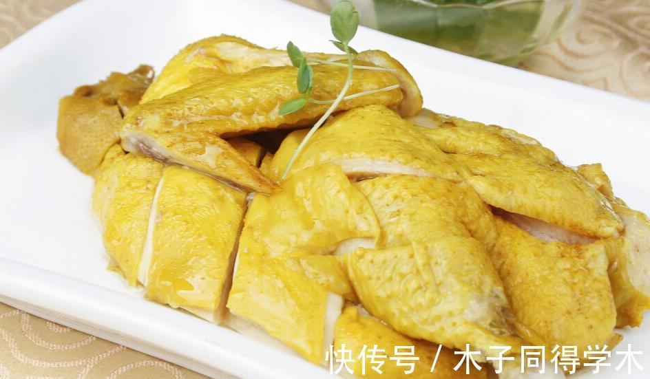 多汁|葱油鸡,一道做法简单的广东名菜,葱香十足,鲜嫩多汁又好吃