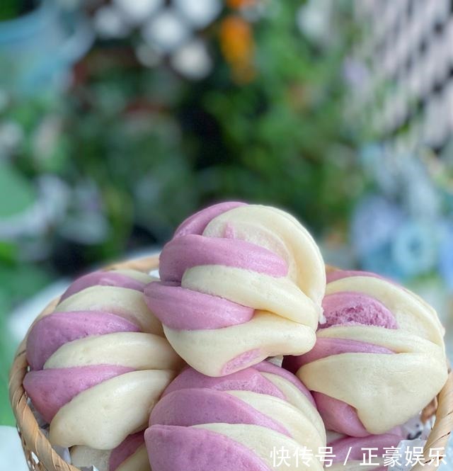 夏天蒸馒头就用这方法,半小时就上桌,蓬松柔软奶香味十足