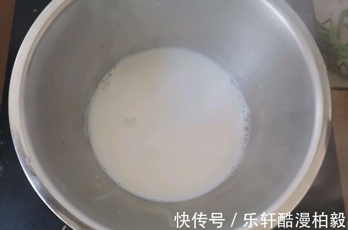 蛋糕|在家做美味可口的粗粮蛋糕，制作简单，口感丰富