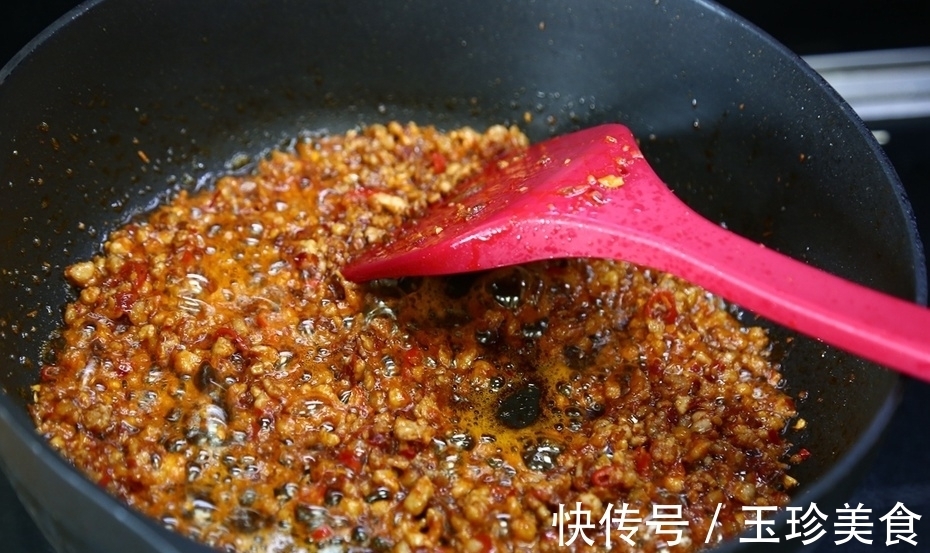 内脂豆腐|豆腐吃了几十年，第一次如此做，30年大厨亲授，太香了，只花5元