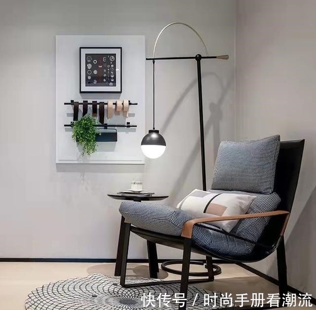 楼梯|独身女白领70㎡复式小公寓,两层设计都很迷人,被治愈了!