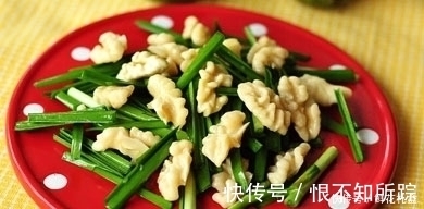 咳嗽|核桃仁和此物炒着吃，不咳嗽了，痰也没了，皮肤细腻又光滑！