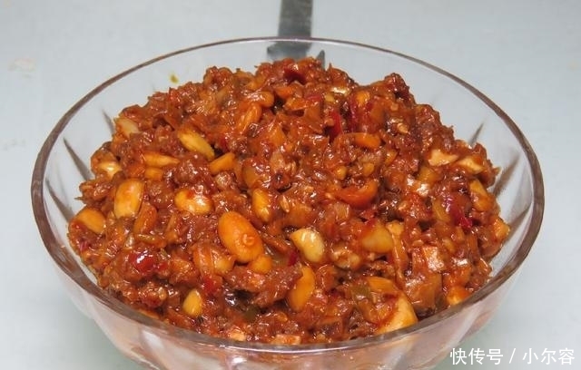浓郁|想吃牛肉酱不用买,大厨教你秘制做法,酱香浓郁,方法超简单