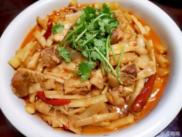 三奈|笋子烧牛肉