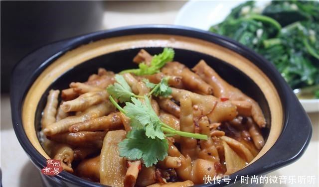 父亲过生日在家里聚餐，我下厨做了8菜1汤，分量十足又实惠