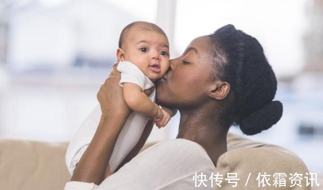 小宝宝|养护新生儿宝宝坑太多,10个“带娃禁忌”家长要了解,别做错坑娃