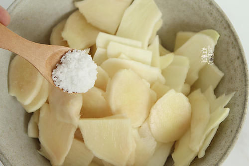 糖醋姜|三伏天将至,每天早上吃2片“它”,赶走湿气,精神饱满过夏天