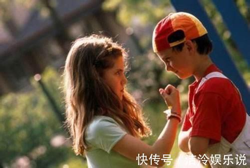 家长|5岁男孩因呕吐入院，2小时候后没了呼吸，医生很多家长都在做