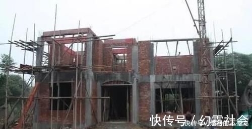 建房子|晒晒我150万农村自建房，客厅都花12万，是不是有点奢侈