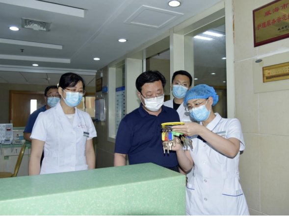 提升|乳山市人民医院：以观摩促提升，以示范带发展