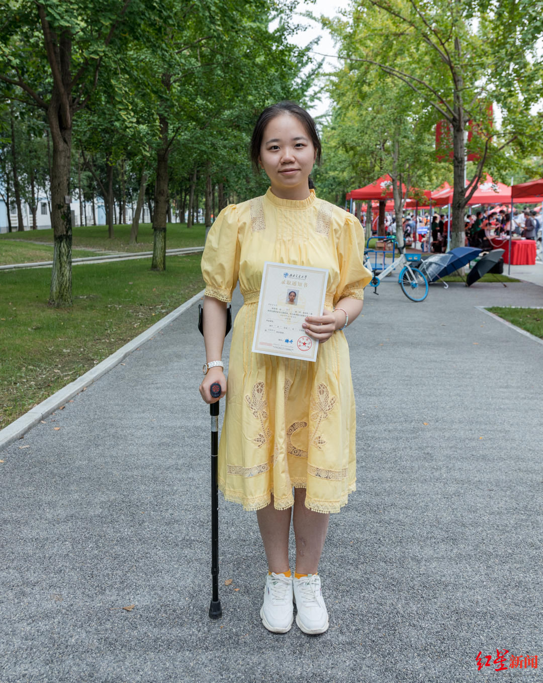 励志|“你好，我的西南交大”！励志女孩因病推迟两年入学，今年顺利报到