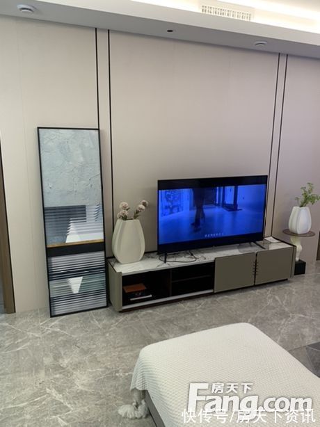 万科|从万科·天山府现场发来一条项目新消息,请查看