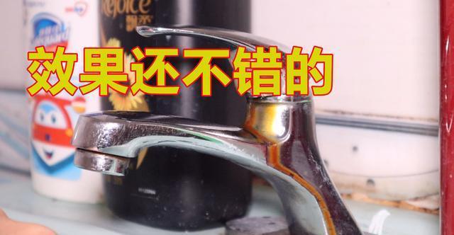 我家的白醋不只是用来调味,倒在6个地方,作用比调味还要好