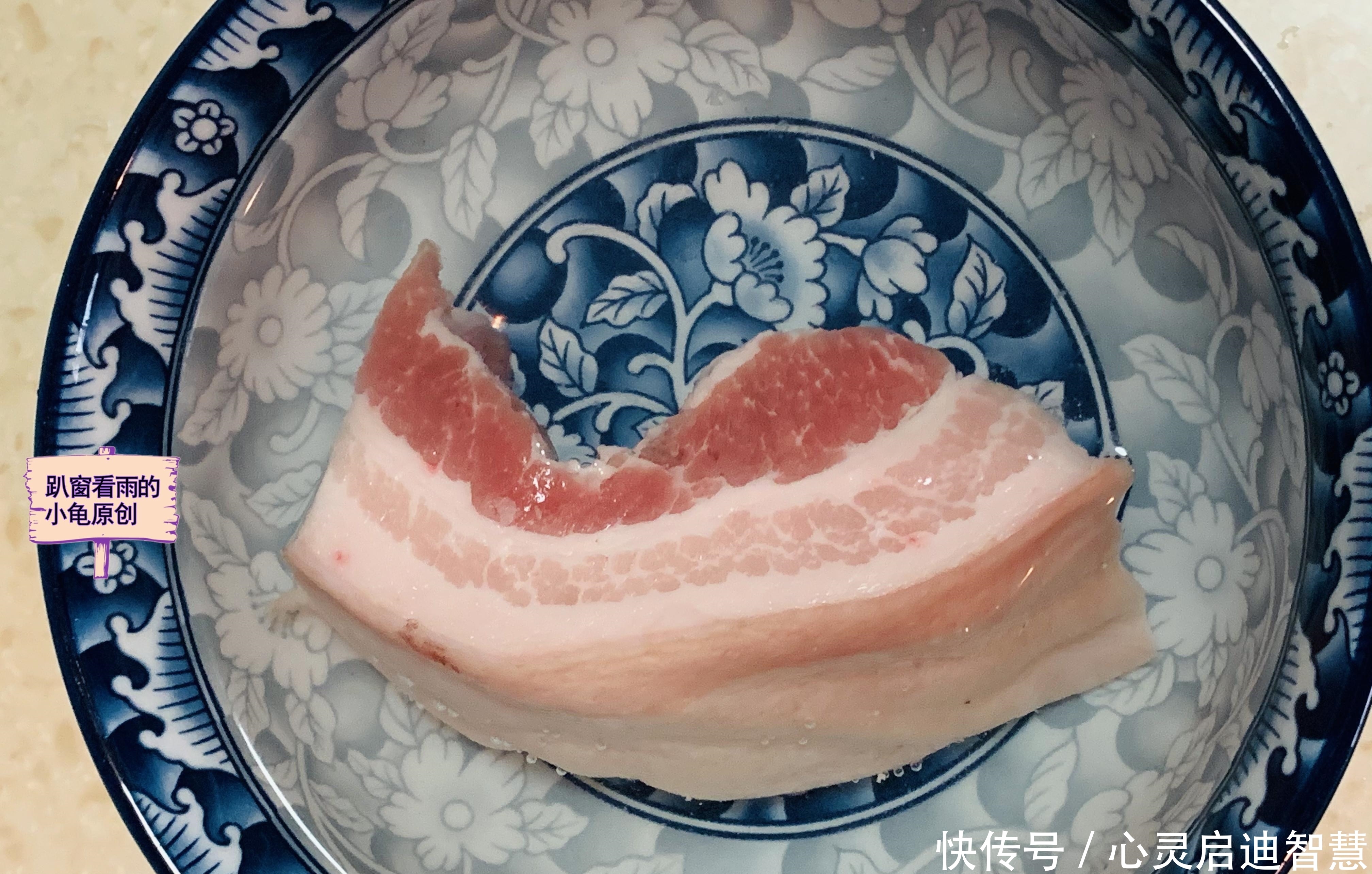 家常制作酸菜白肉，怎样才能酸爽开胃、肥而不腻? 3个窍门是关键