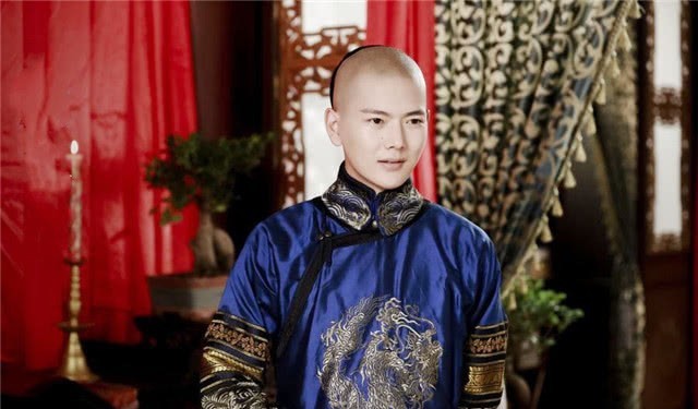 康熙|胤禔是康熙长子,为何康熙从未考虑过,要立他为太子