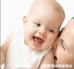 奶瓶|如何应对宝宝长牙期间,家长要做好的应对措施