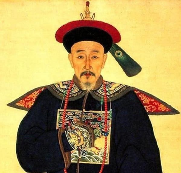 嘉庆帝|乾隆刚驾崩,一个垂暮之年老人出现,和珅仰天长叹:我死期到了