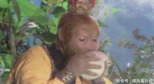西游记|电视剧西游记中,为什么蟠桃孙悟空只咬一口就扔掉?原因让人心酸