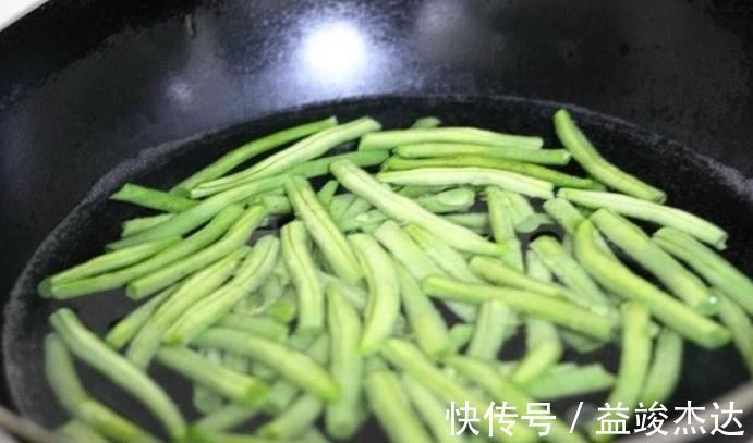 卷心菜花|必须要焯水的四类蔬菜，为了家人的健康，不妨抓紧时间了解一下
