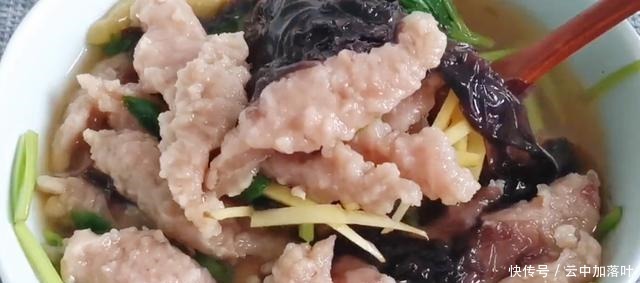 這樣做瘦肉很美味,做法簡單,吃起來Q彈爽滑,一次可以吃兩大碗