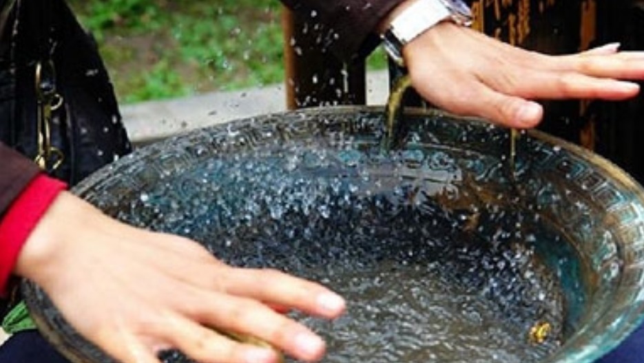 古人|中华文物“龙洗”,为什么一搓就会喷水?看完佩服古人的智慧