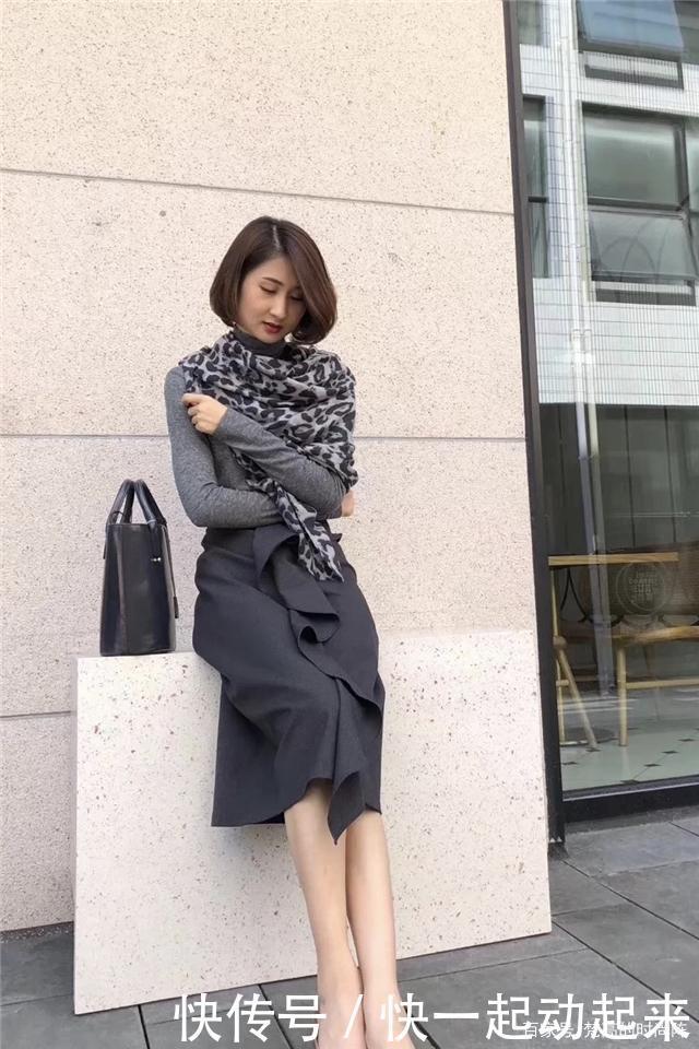 同样是步入中年，40岁和49岁穿搭却大不同，想优雅还得靠日杂