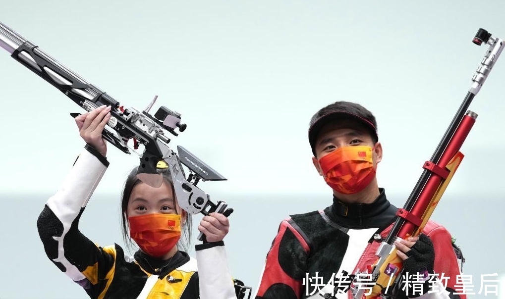 杨倩|清华杨倩也是时髦精!不仅成奥运00后首位双冠王,还带火幸运发夹