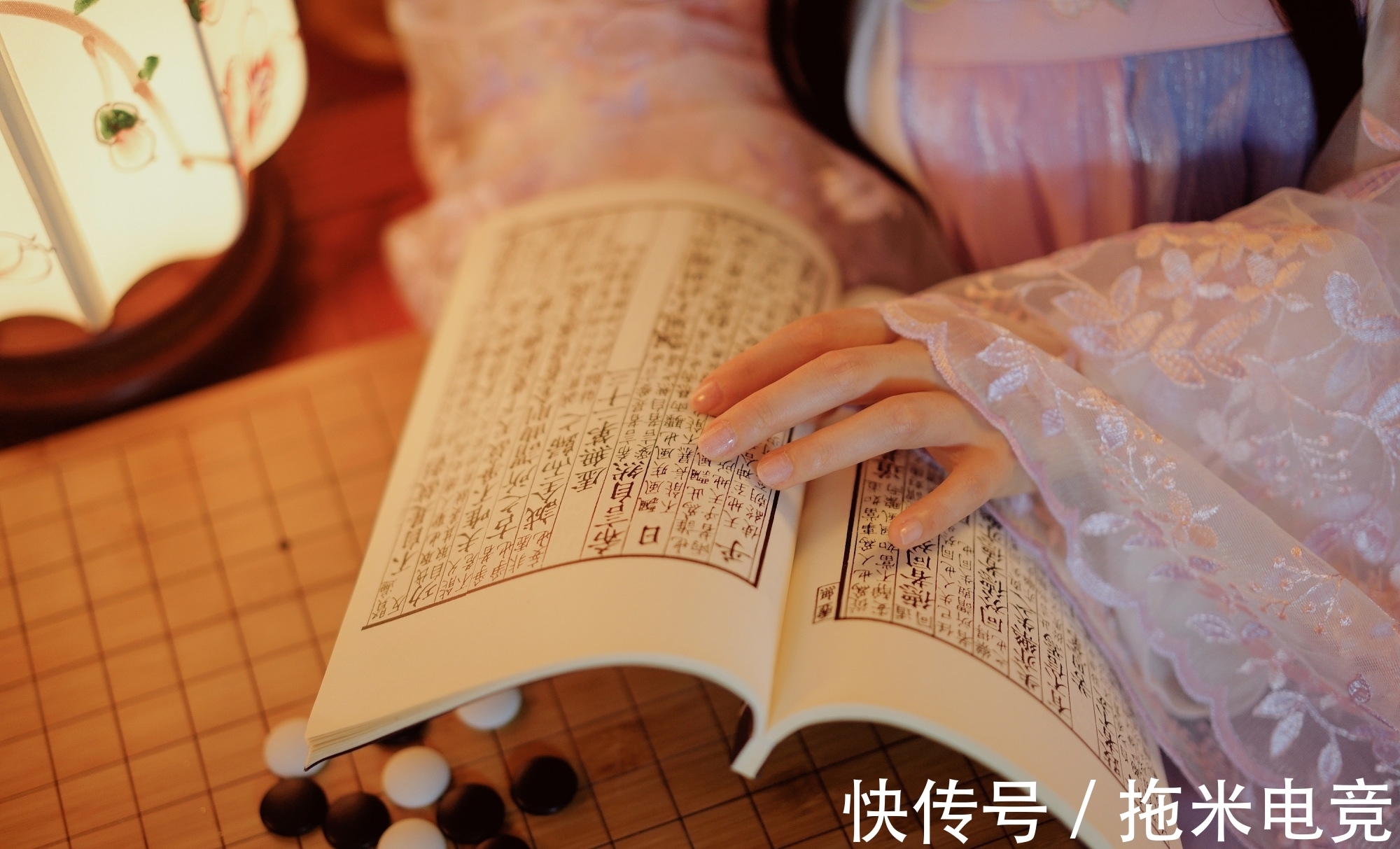 莎鸡振羽|让我们一起温柔地走进,诗中的那些良夜