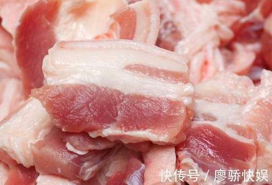 粉蒸肉别直接蒸，40年老师傅教你2招，香嫩入味，不夹生不油腻
