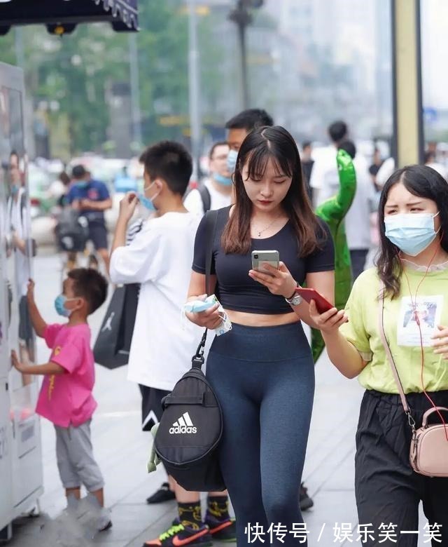 打底裤 多款打底裤搭配,要选时髦、时髦、时髦的!