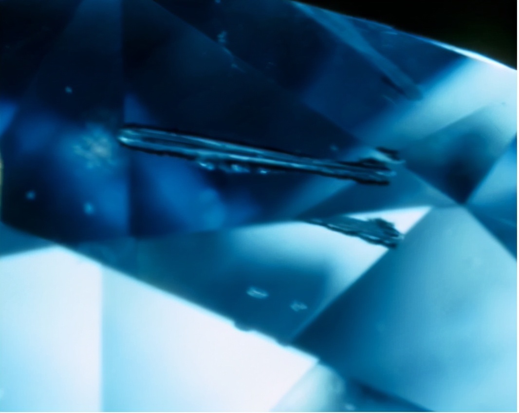 钻石 钻石的包裹体到底有哪些?