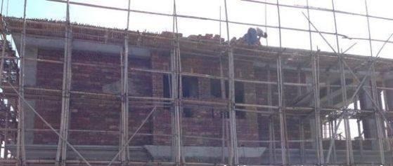 老房子|晒晒我家的新别墅,200万建好包装修,在我们村还排不上名次