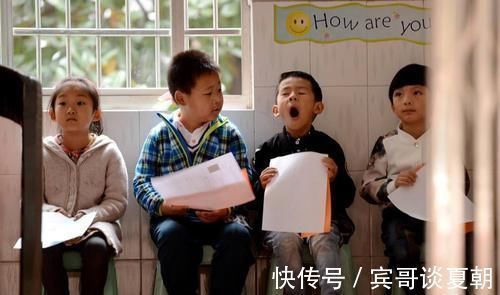 大脑|3种常见行为,会让孩子大脑“变笨”,很多父母经常做,还不自知