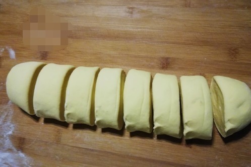 红薯独特做法，加一个鸡蛋，不用烤箱，女儿说比买的面包还好吃