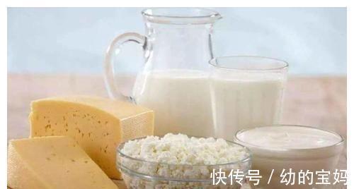 坚果|多喝骨汤并不补钙!真正补钙的5种食物在这,强筋健骨,不妨多吃