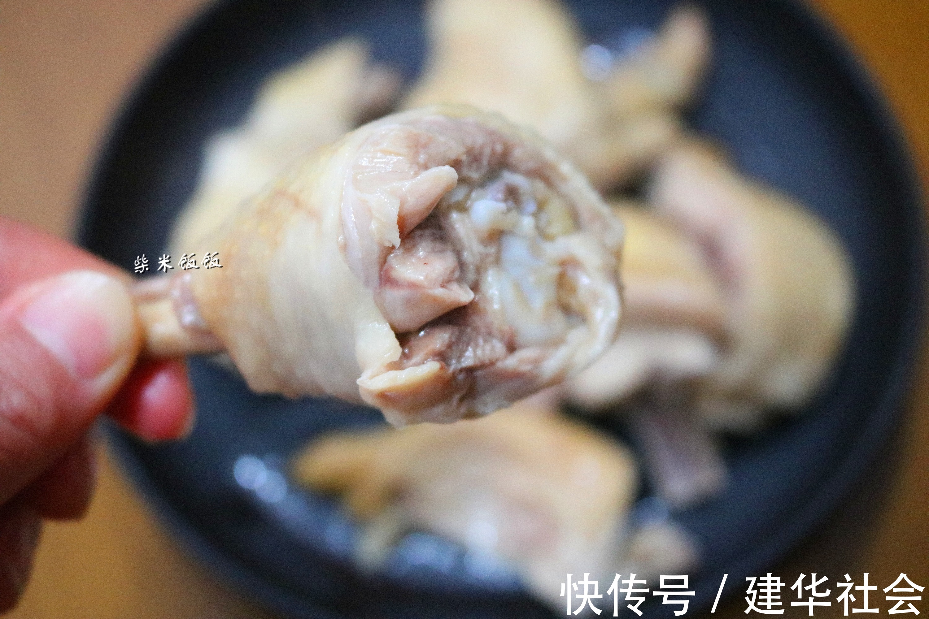 上火|鸡肉这做法真简单,不煮不炒,全程无油烟,好吃不上火