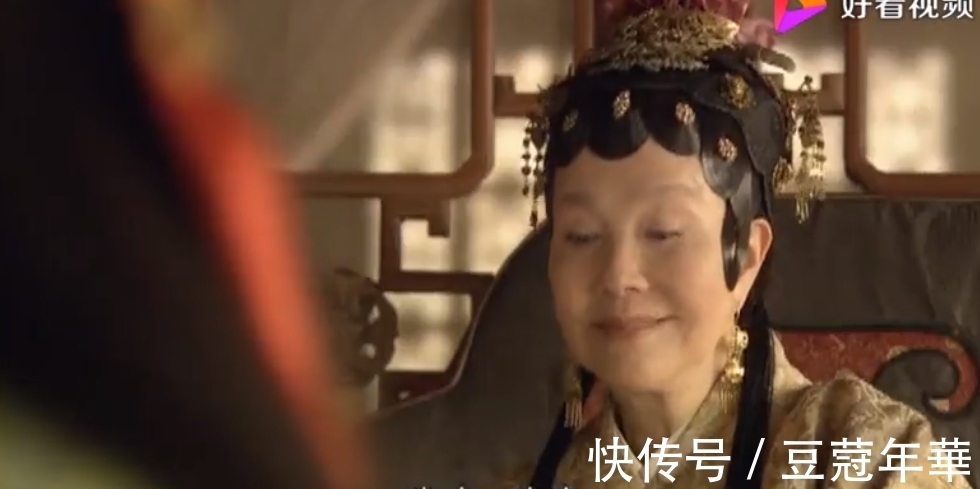 含丹$同样是“宝玉看呆宝钗”,老版宝黛钗太可爱,新版像大型宫斗现场