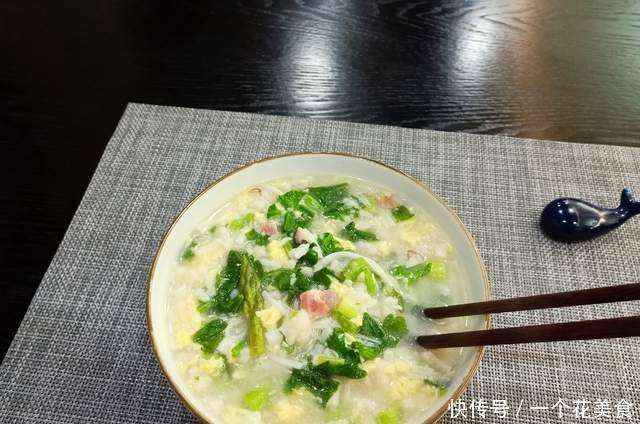 味道|中老年人晚餐一定要吃它,好吃易消化,做法贼简单,味道鲜掉毛