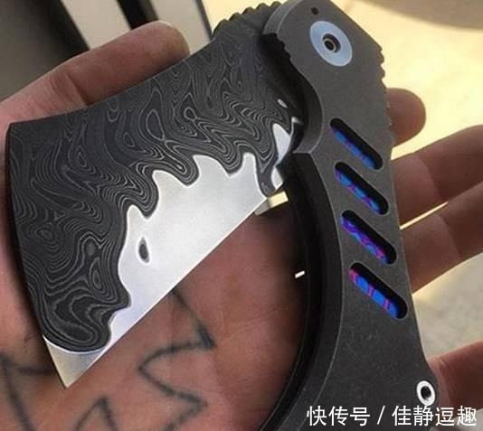 袖珍刀剑匕首欣赏, 有的比指甲盖还小!