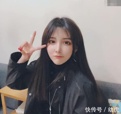 口红|艾比“女装大佬”之路,从只涂口红到五官整容,网友:回不去了!