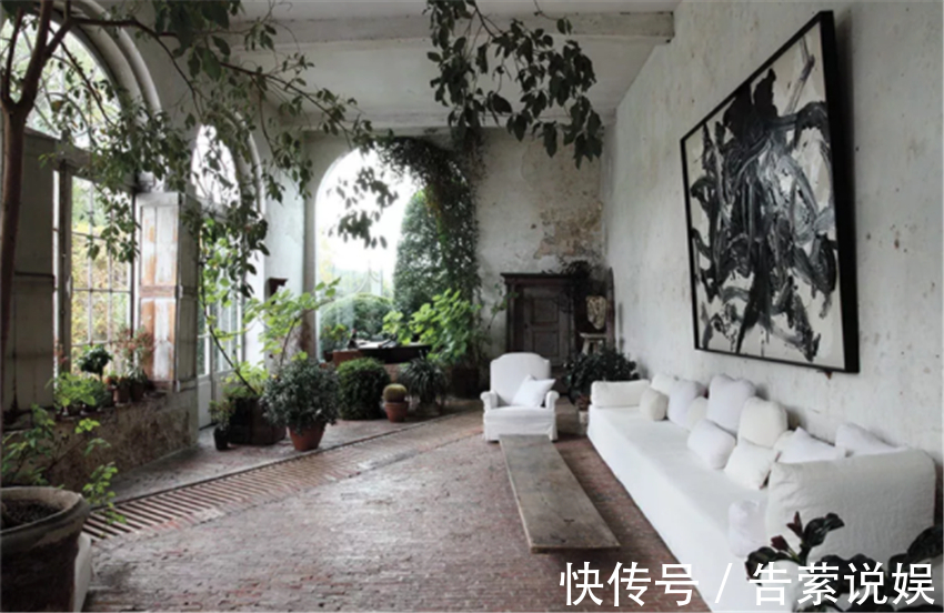 毛坯房|20岁姑娘买毛坯房,不装修就入住,却认为比出租屋舒服