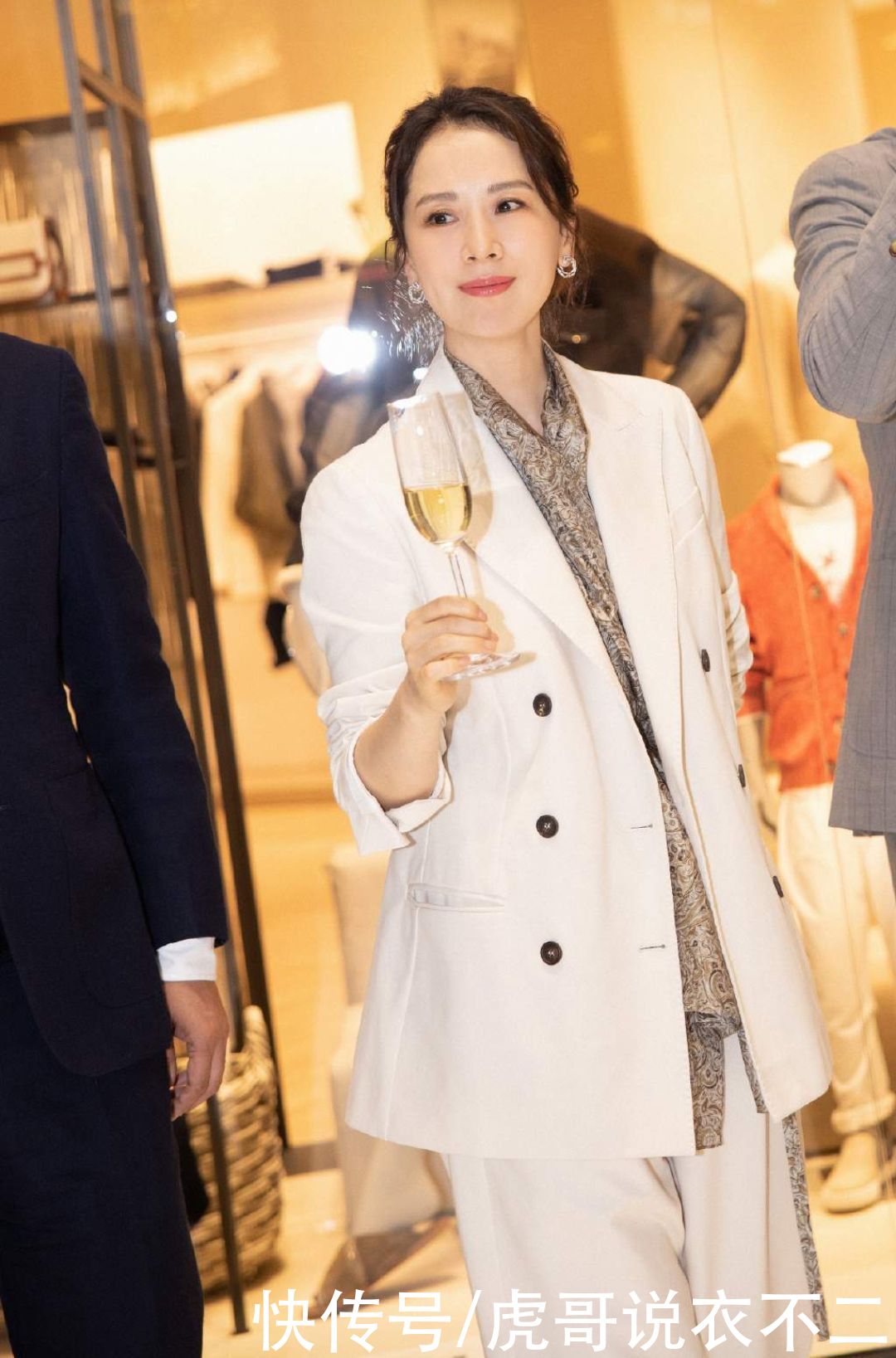 饰品|“耳环搭配”有讲究，三个小技巧帮你轻松搞定，小配饰也有大作用