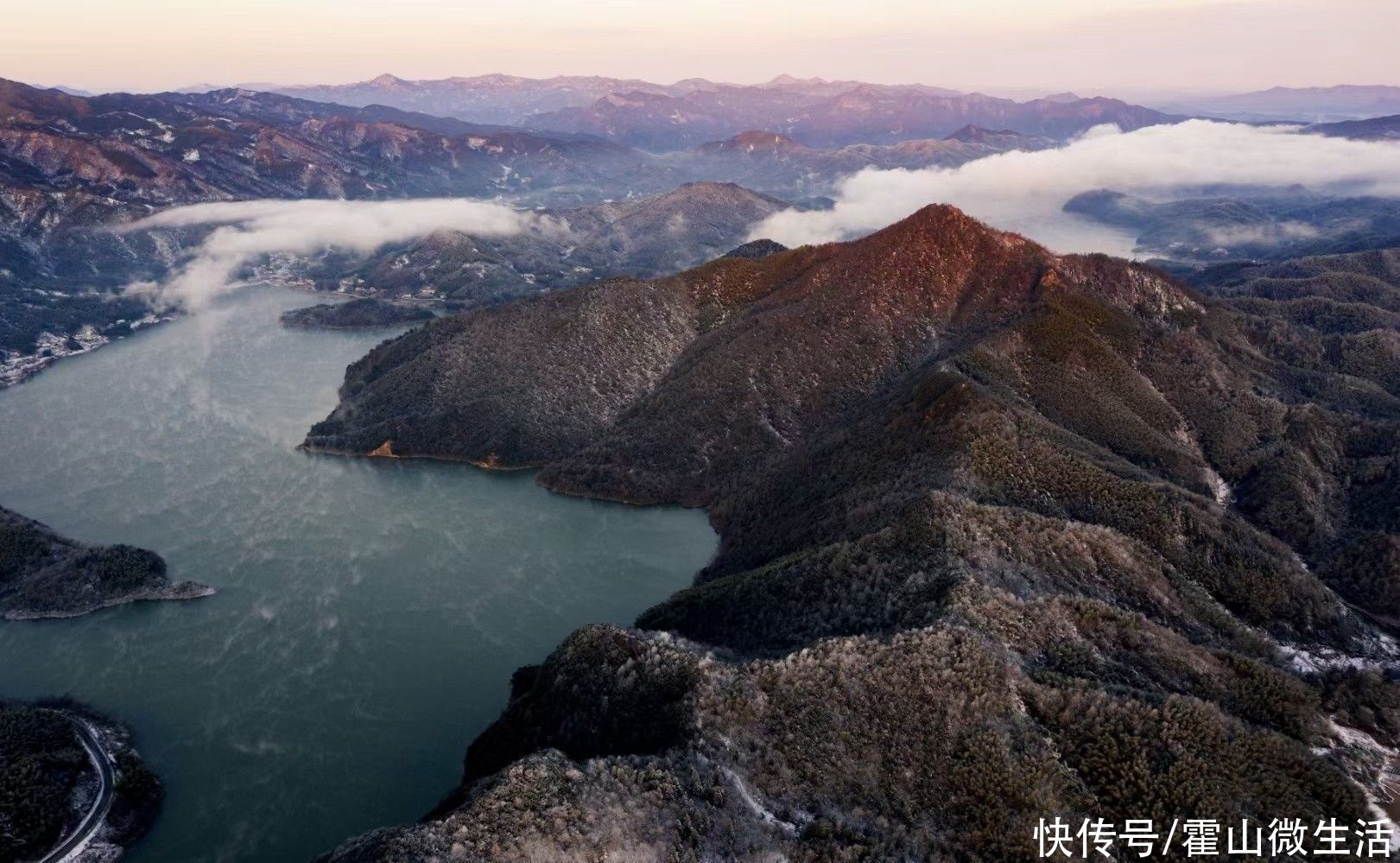 「青山绿水」安徽霍山：皖西屋脊秀 积雪浮云端